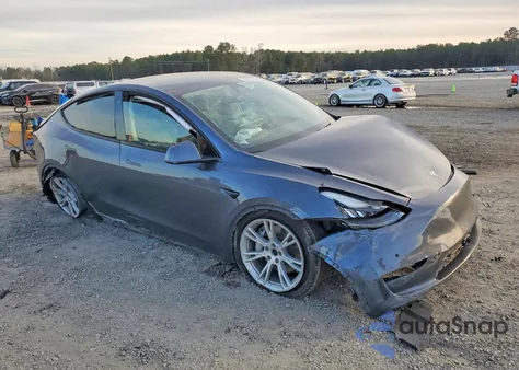 2020 Tesla Model Y z USA, uszkodzony, nr VIN 5YJYGDEE0LF045326